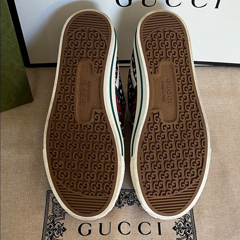 Gucci Black Floral Tennis Sneakers - Picture 5 of 6